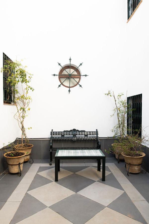 Triana Boutique Apartments By Hommyhome Séville Extérieur photo
