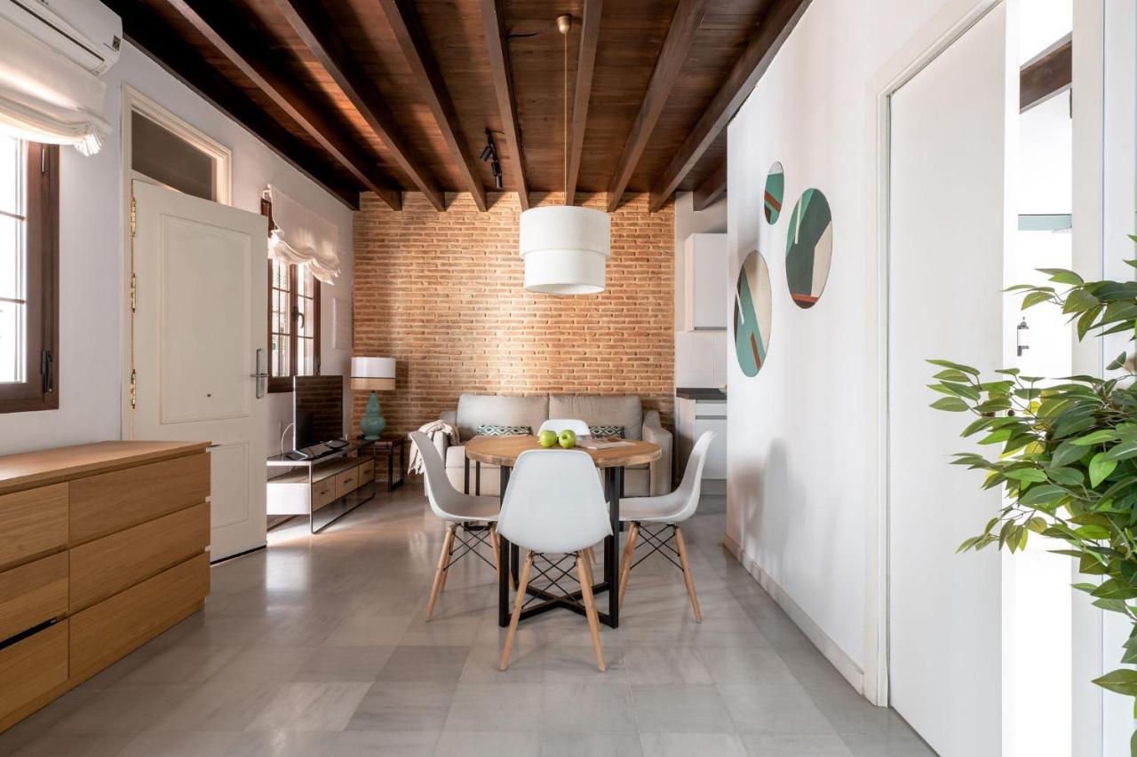 Triana Boutique Apartments By Hommyhome Séville Extérieur photo