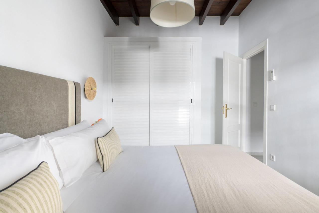 Triana Boutique Apartments By Hommyhome Séville Extérieur photo