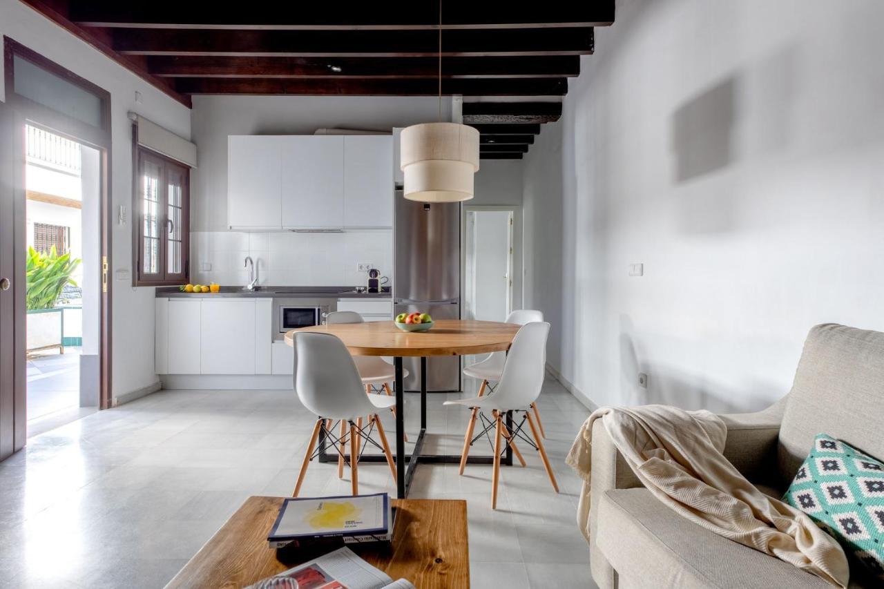 Triana Boutique Apartments By Hommyhome Séville Extérieur photo