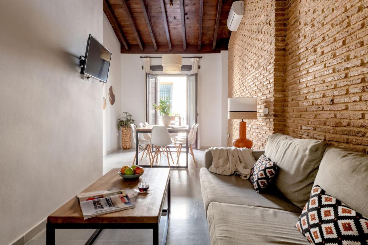 Triana Boutique Apartments By Hommyhome Séville Extérieur photo
