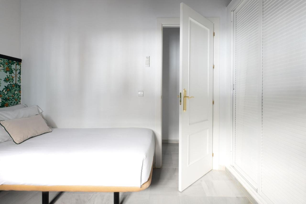 Triana Boutique Apartments By Hommyhome Séville Extérieur photo